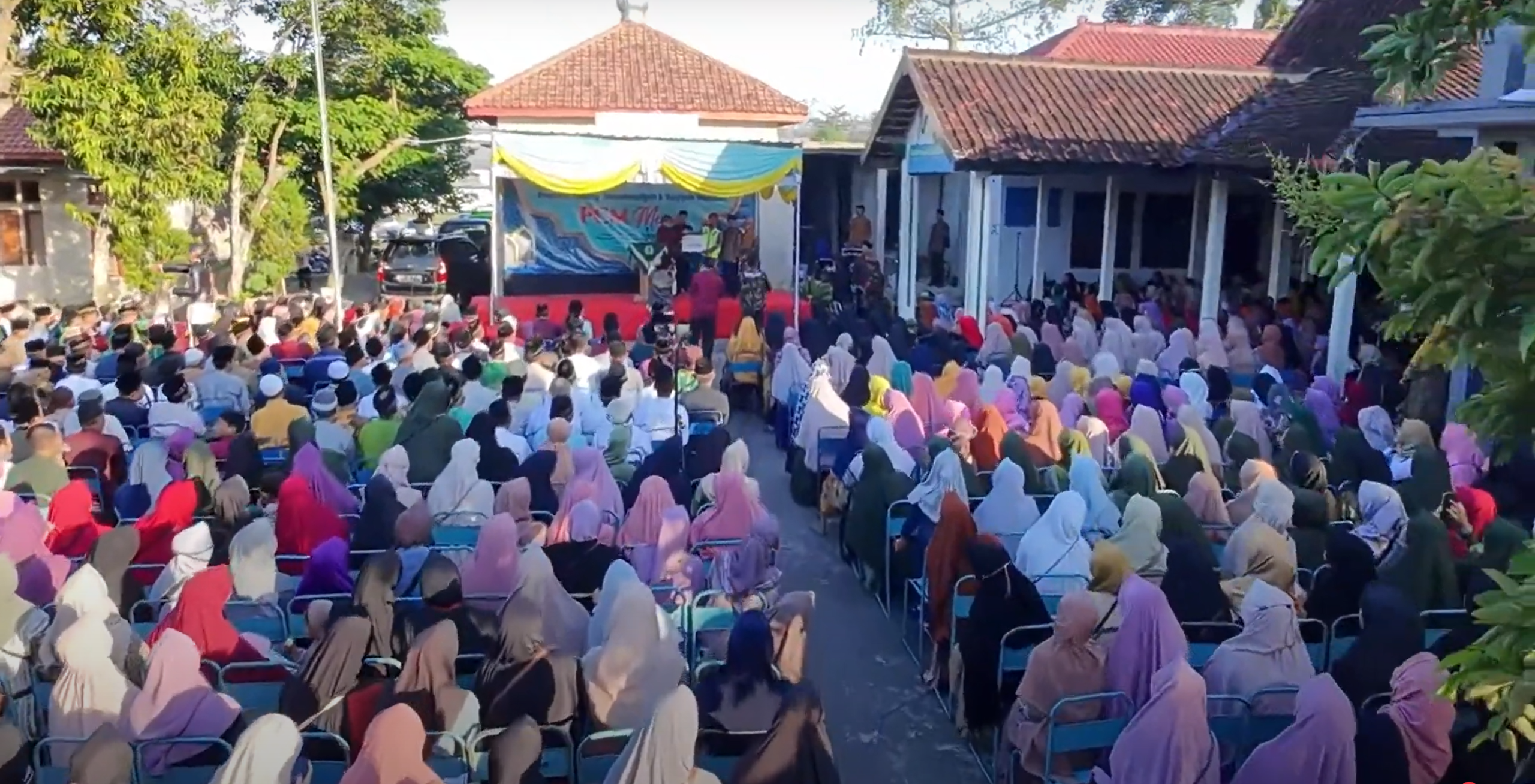 Semangat Mengaji dan Berbagi: Ribuan Warga Hadiri PCM & PCA Wonosari Mengaji di Piyaman